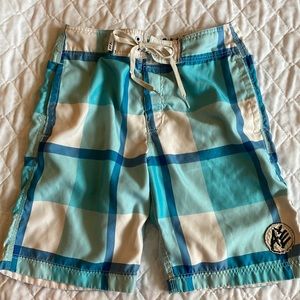 American Eagle men’s board shorts